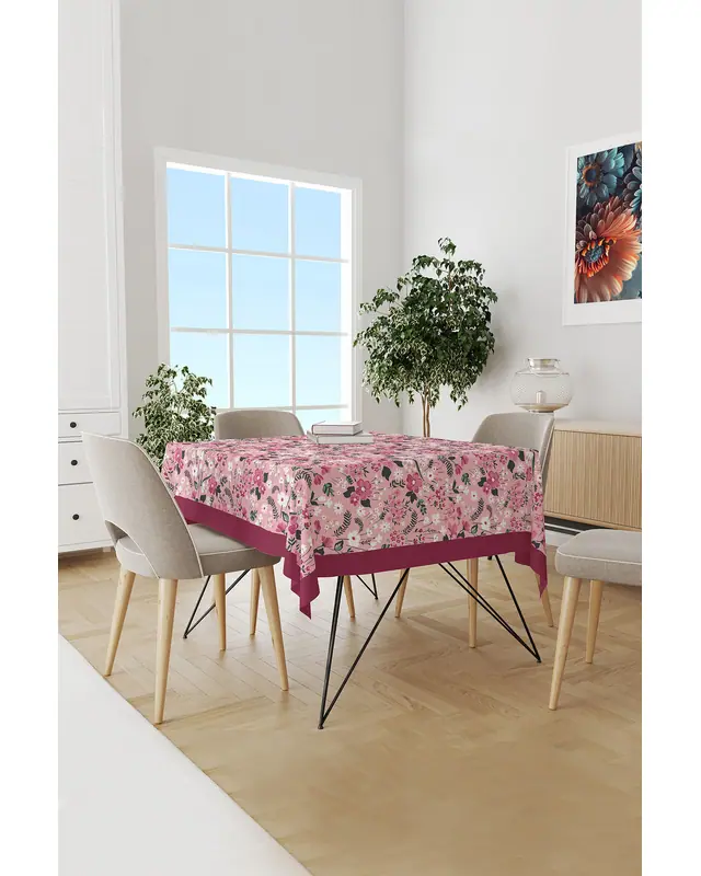 Pembe Pastel Çiçek Desenli Yuvarlak Süet Dertsiz Masa Örtüsü